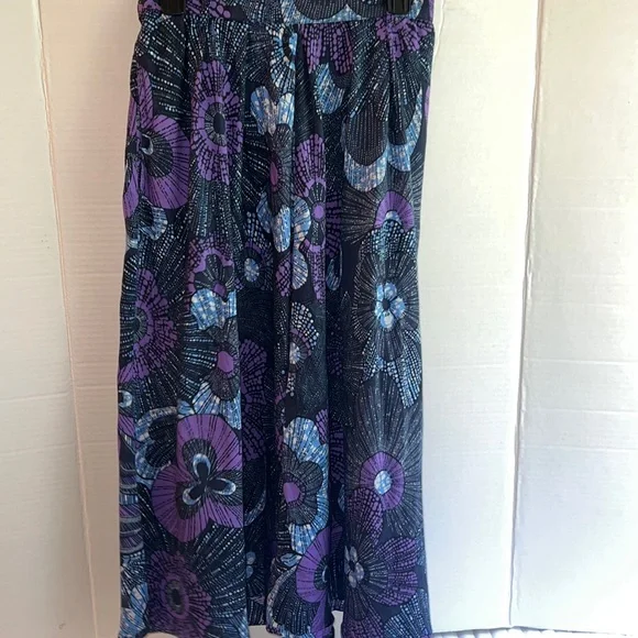 Xirena Elory skirt in Lantana Blue size S. - Picture 2 of 12